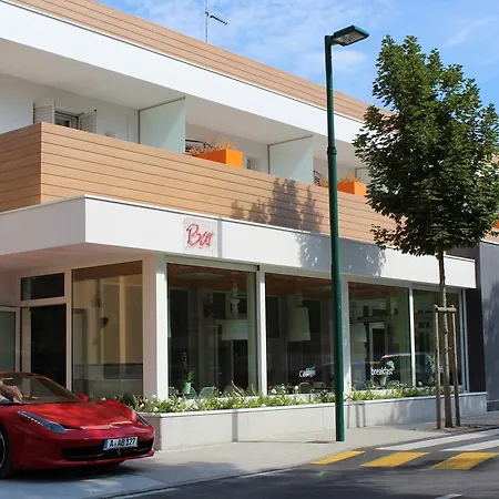 Hotel Alex