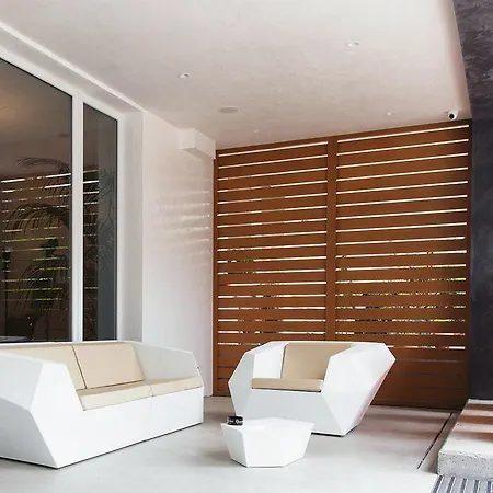 Hotel Alex 3*