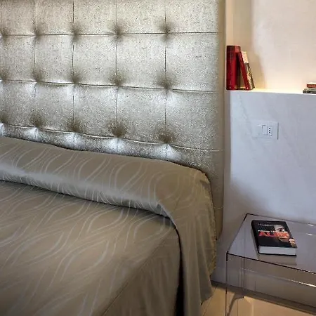 Alex Hotel 3*